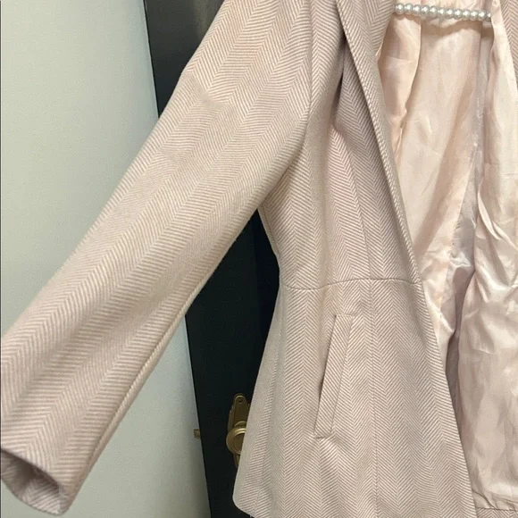 Women's Pink Herringbone Blazer Jacket - Picture 2 of 2